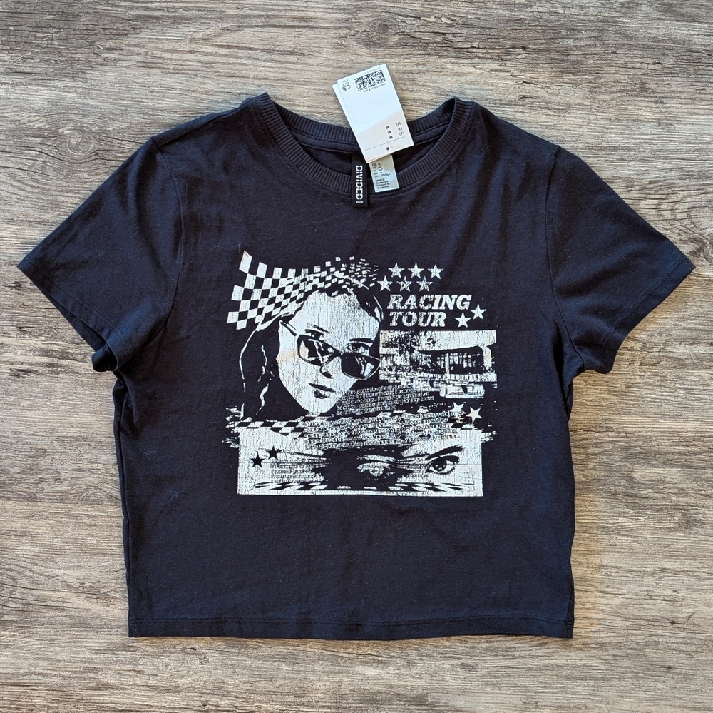 NWT H&M - Black Racing Tour Graphic Crop Top Tee-Shirt Sz M